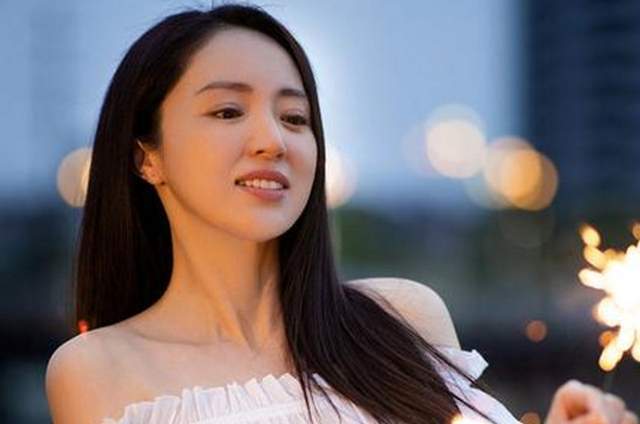 矛盾董璇期待落空张维伊的态度遭质疑麻将胡了模拟器人均67元的