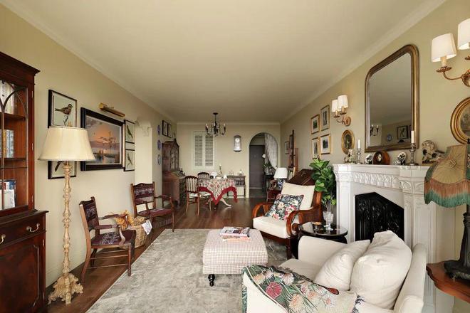 ㎡老房里打造英伦复古宅美轮美奂窗景超绝！PG电子麻将胡了2模拟器留学小伙在89(图10)