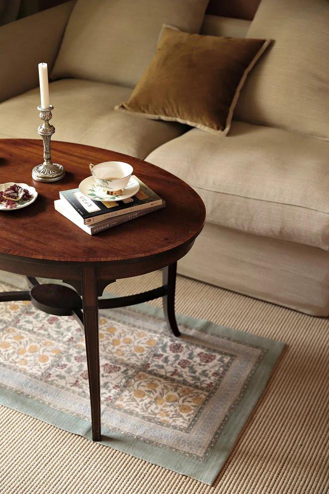 ㎡老房里打造英伦复古宅美轮美奂窗景超绝！PG电子麻将胡了2模拟器留学小伙在89(图3)